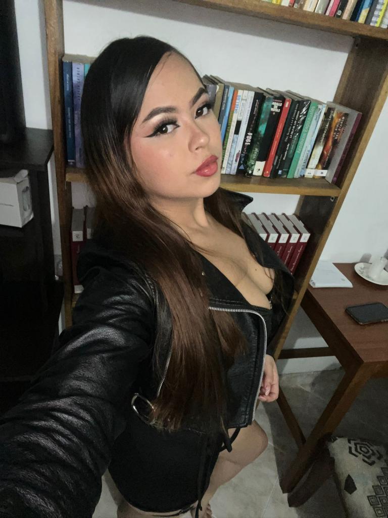 Chica busca chico en Mallorca: 