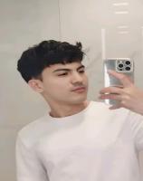 614906978: Chico busca chica en Alicante