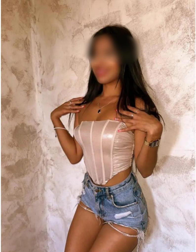 610442095: Chica busca chico en Ciudad Real