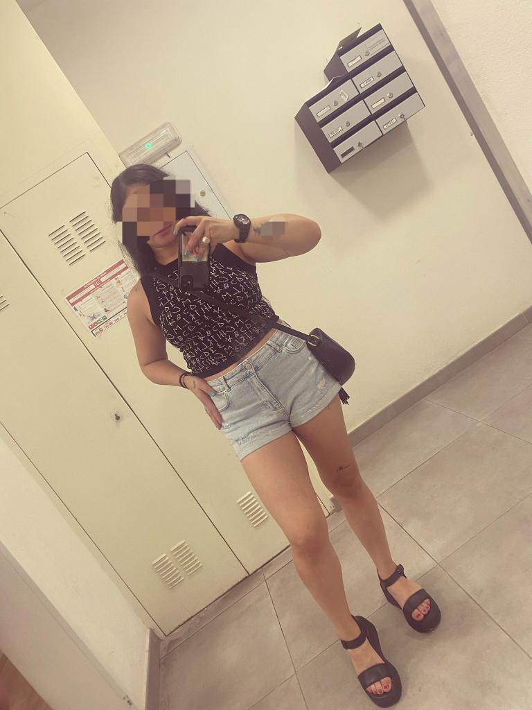 678717275: Chica busca chico en Navarra