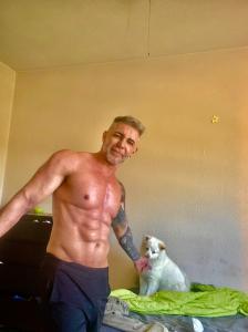 744456349: Chico busca chica en Madrid