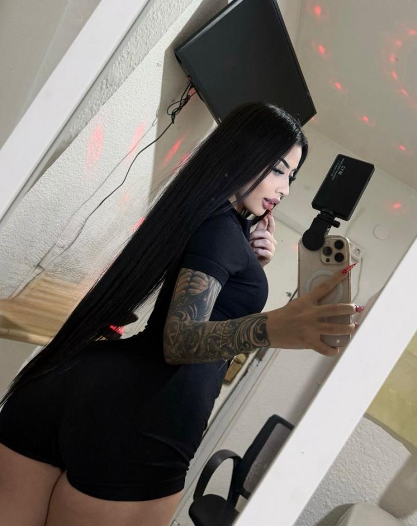 Chica busca chico en Murcia: 