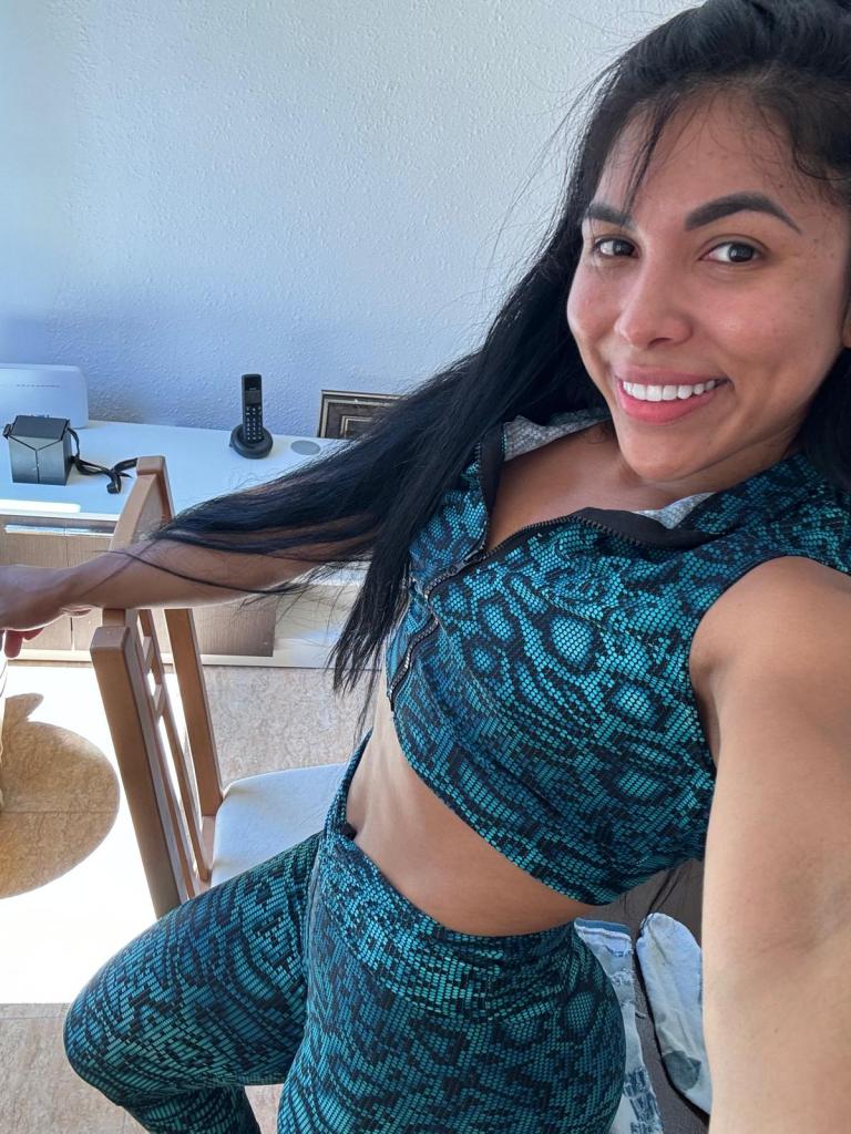 Chica busca chico en Granada: 