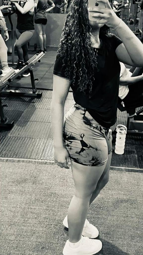 656331807: Chica busca chico en Madrid