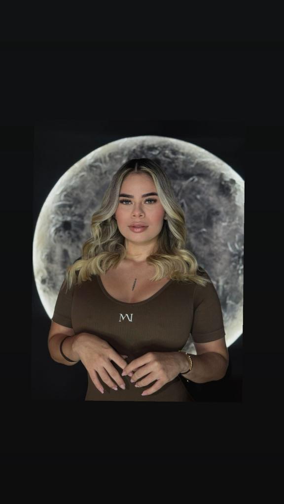 Chica busca chico en Barcelona: Chica busca chico