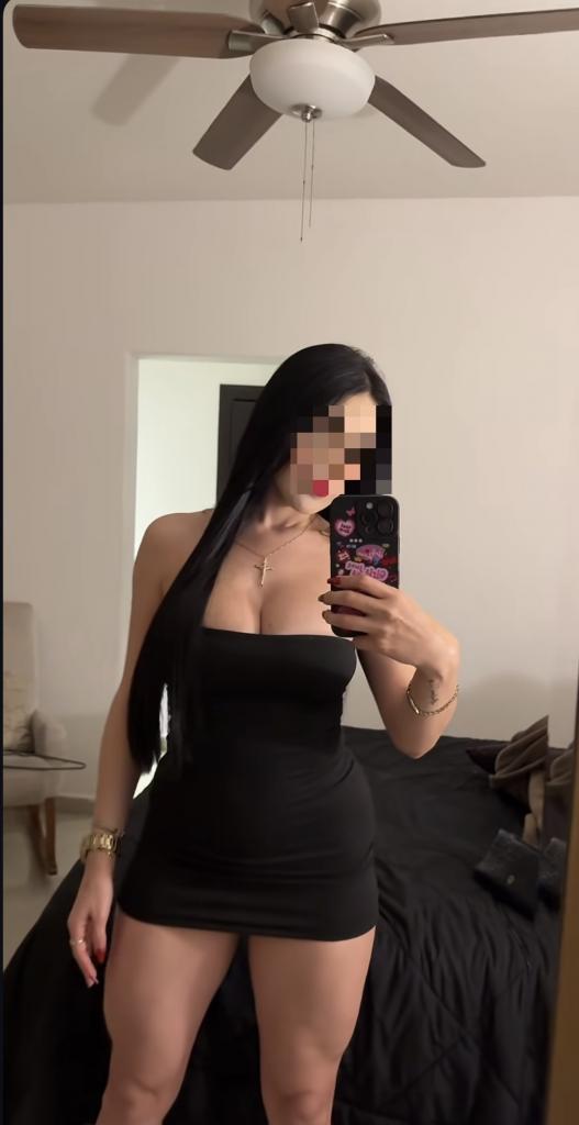 663486749: Chica busca chico en Cádiz