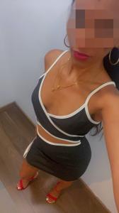 613267501: Chica busca chico en Orense