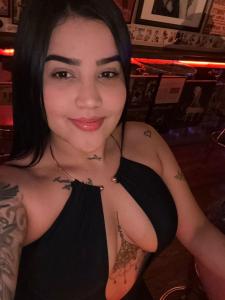 613900849: Chica busca chico en León