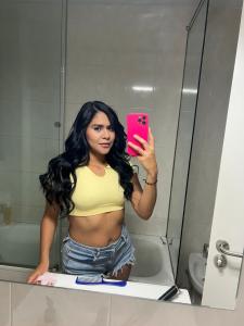 658615436: Chica busca chico en Lérida