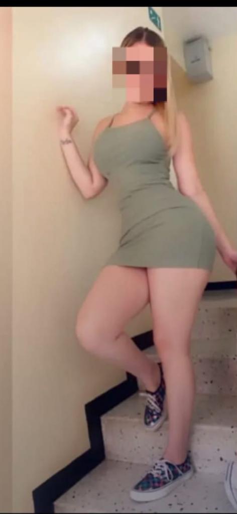 624101628: Chica busca chico en Granada