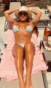 695785969: Chica busca chico en Mallorca