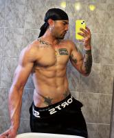 612561084: Chico busca chica en Cádiz