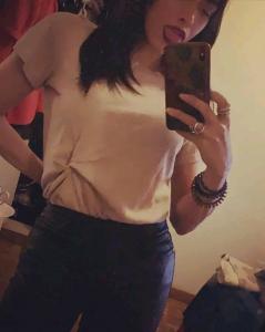 674987090: Travesti en León