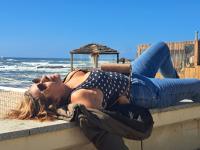 671448136: Chica busca chico en Madrid