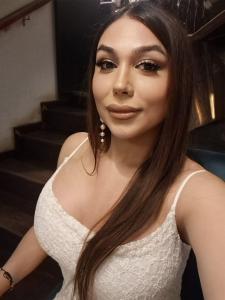 632245440: Transexual en Zaragoza