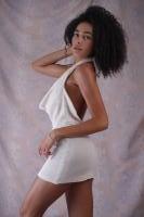 656865839: Chica busca chico en Álava