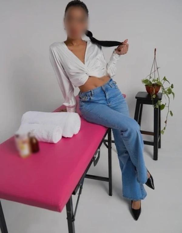 Chica busca chico en La Coruña: 