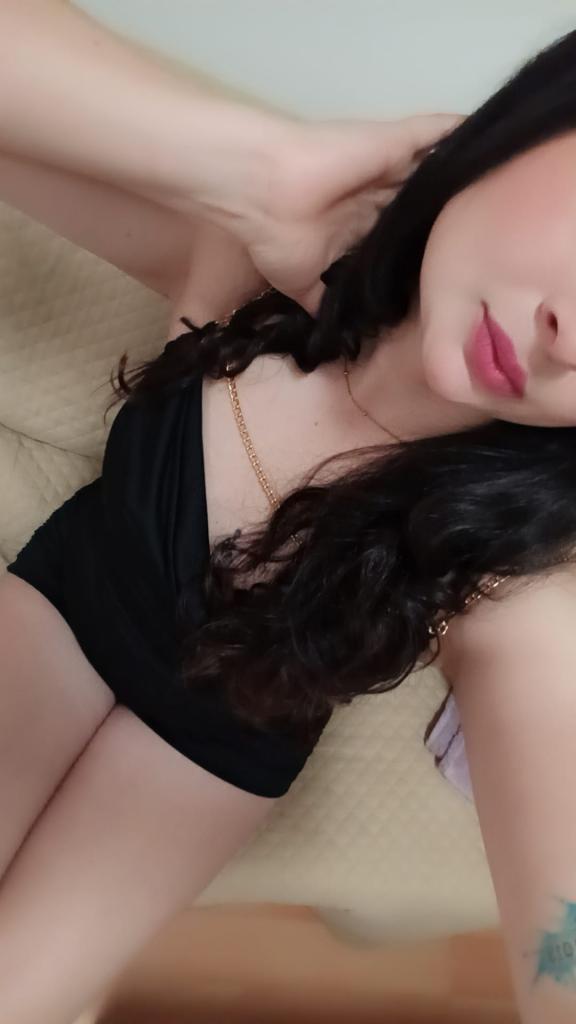 Chica busca chico en Granada: 