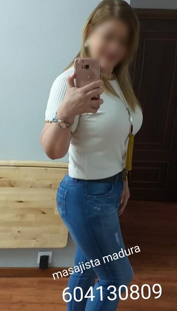697807175: Chica busca chico en Asturias