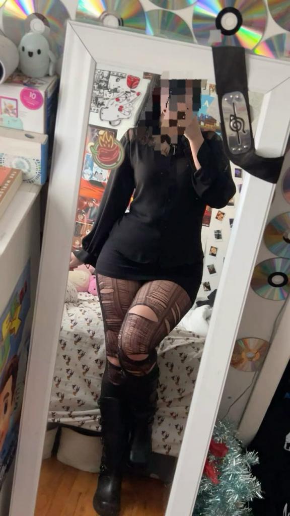 742089675: Chica busca chico en Huelva