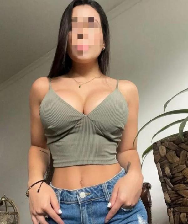610070616: Chica busca chico en Pontevedra