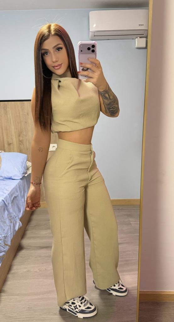 674116889: Chica busca chico en Zaragoza