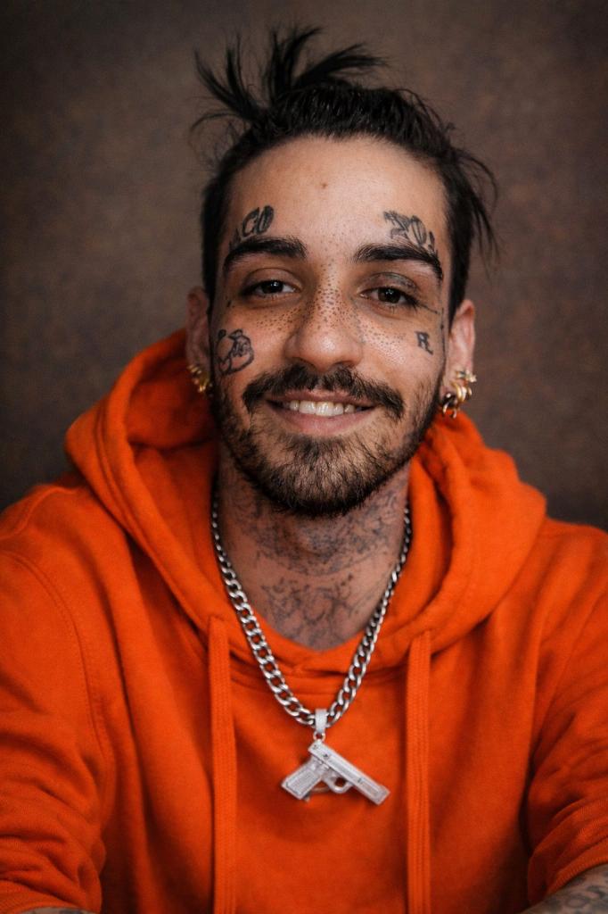 Chico busca chica en Tarragona: 