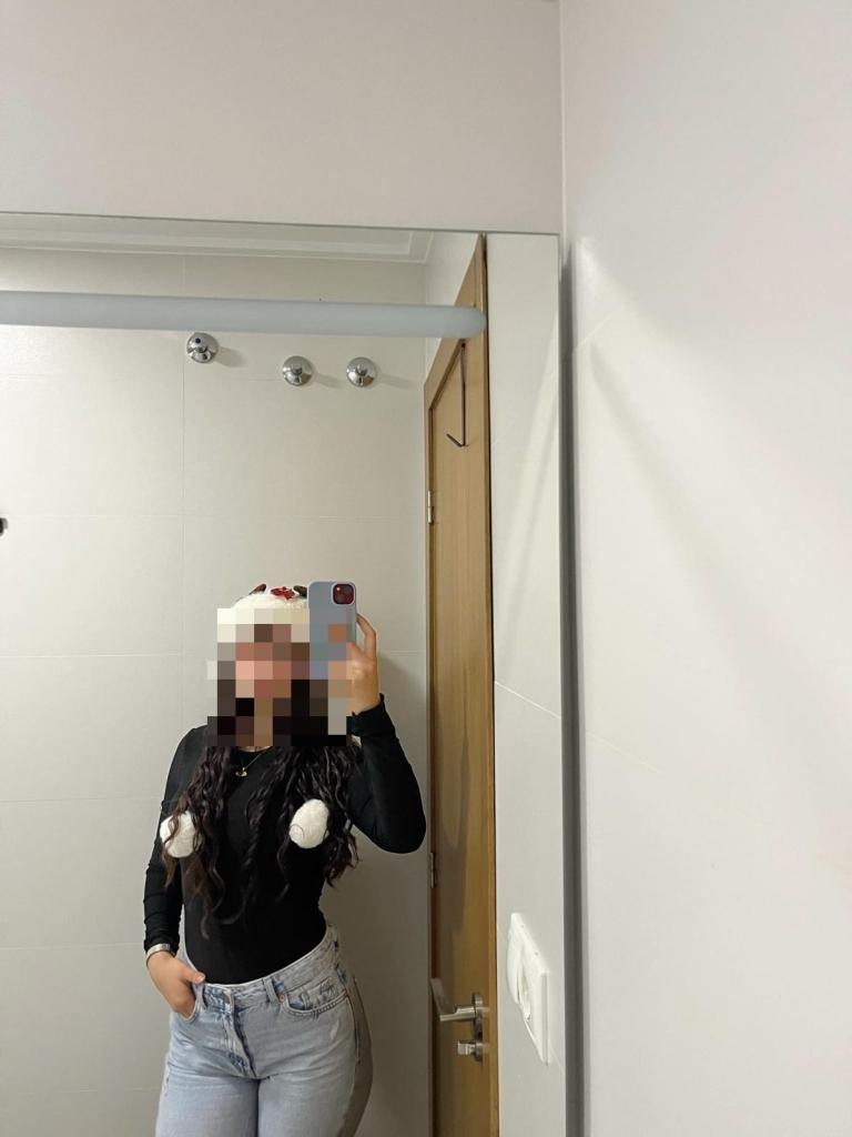 611280171: Chica busca chico en Murcia