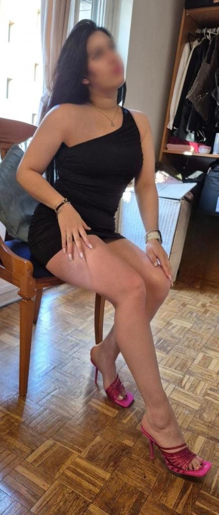 613685399: Chica busca chico en Madrid