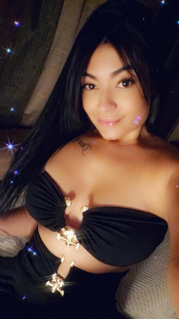 643219126: Chica busca chico en Valencia
