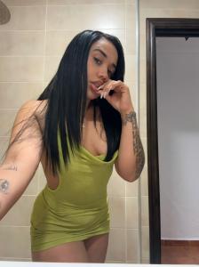 663166978: Chica busca chico en Murcia