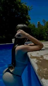 613608287: Chica busca chico en Málaga