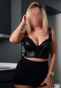 610888623: Chica busca chico en Granada