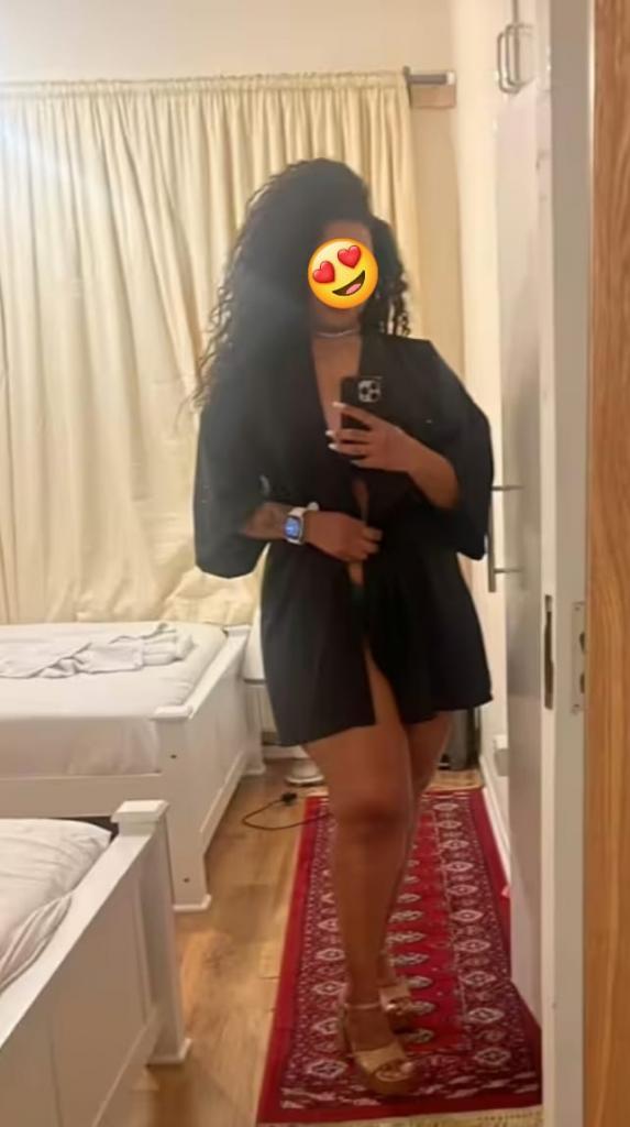 610902821: Chica busca chico en Córdoba