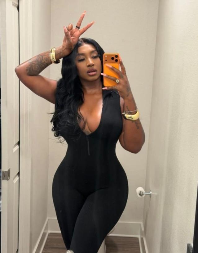 631501907: Chica busca chico en Cuenca