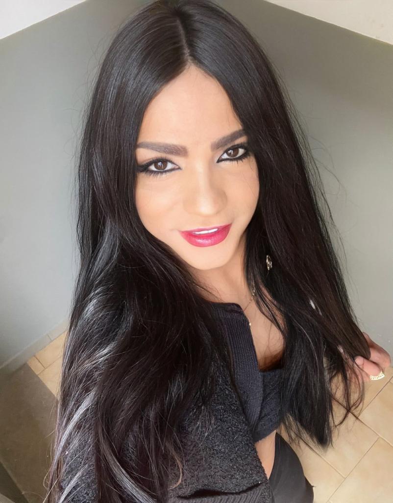 613230446: Travesti en Barcelona