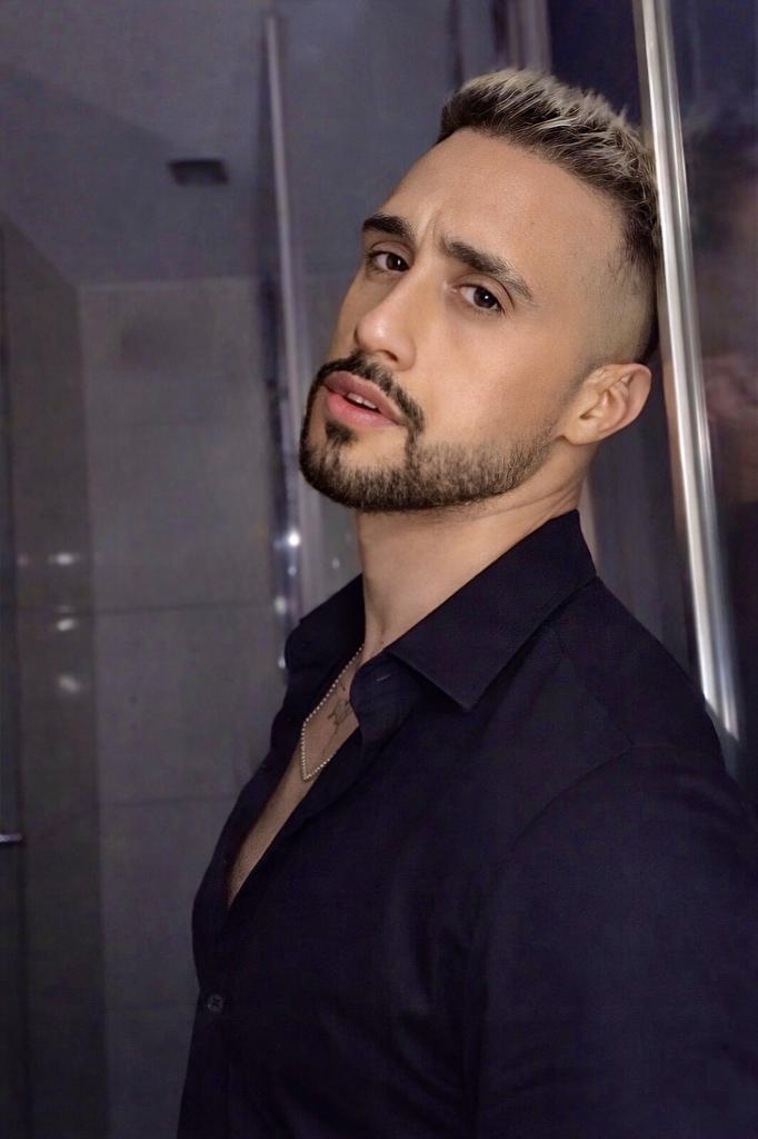 634122176: Chico busca chica en Alicante