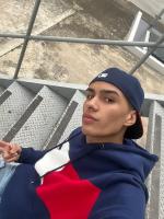 610922803: Chico busca chica en Madrid