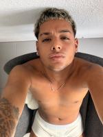 643695984: Chico busca chica en Cádiz