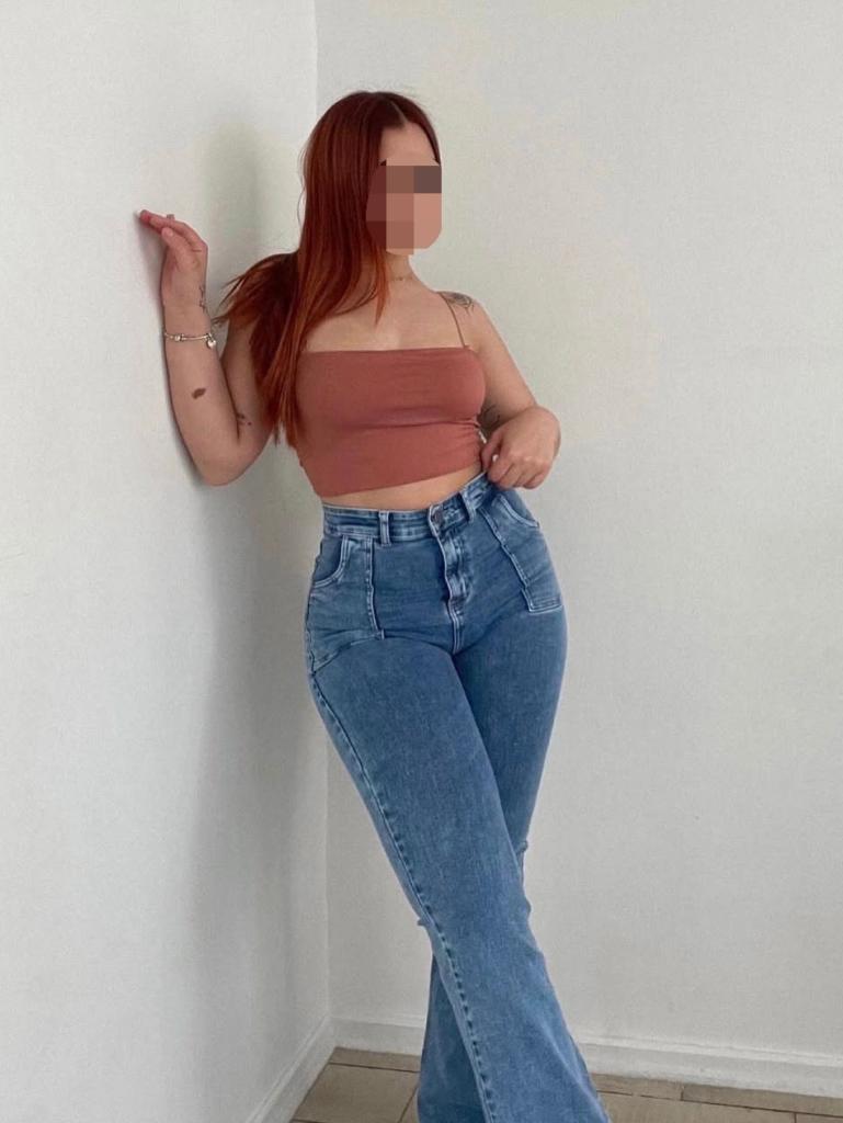 654967354: Chica busca chico en Asturias