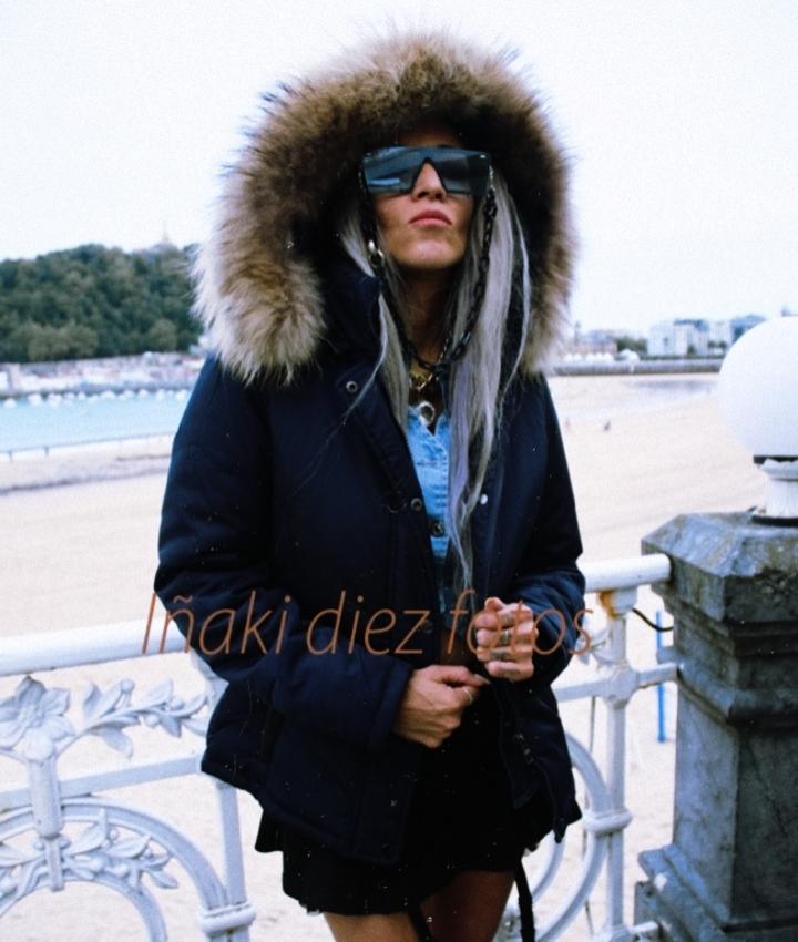 602553908: Chica busca chico en Burgos