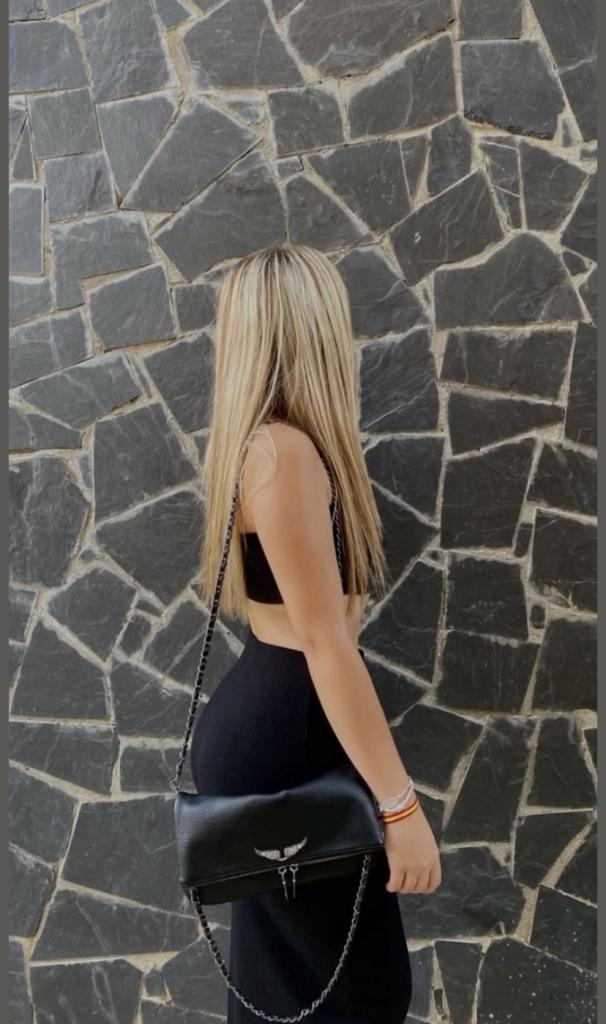 633521083: Chica busca chico en Badajoz