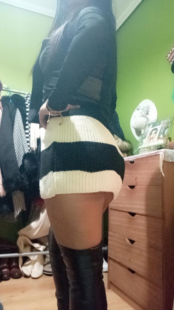 Chica busca chico en Cádiz: 