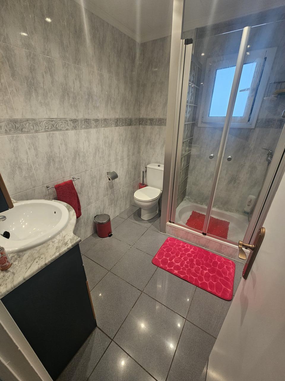 667272672:  en Barcelona