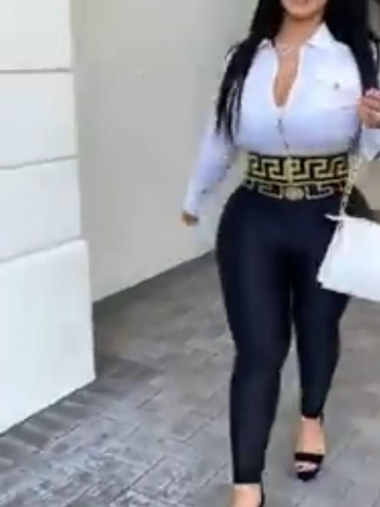 685428973: Chica busca chico en Barcelona