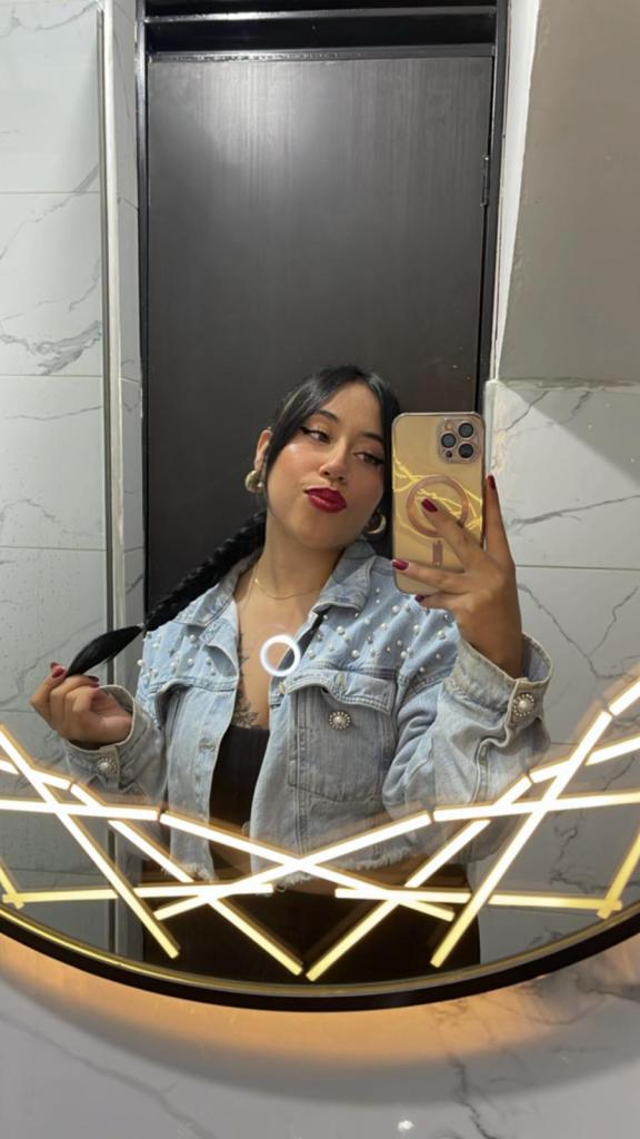 641990953: Chica busca chico en Valencia