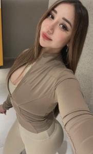 670560067: Chica busca chico en La Coruña