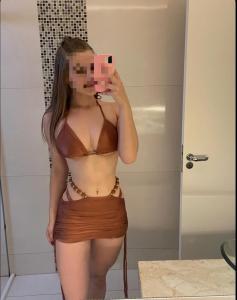 643298036: Chica busca chico en Jaén