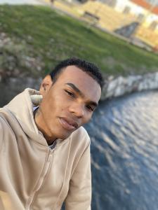 637853318: Chico busca chica en Cantabria