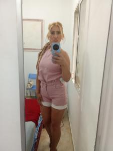 631816186: Chica busca chico en Valencia